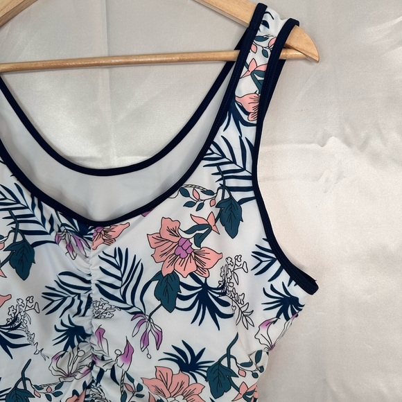 Tankini Swim Top floral blue/white built in bra removable cups size 2XL - Picture 4 of 14